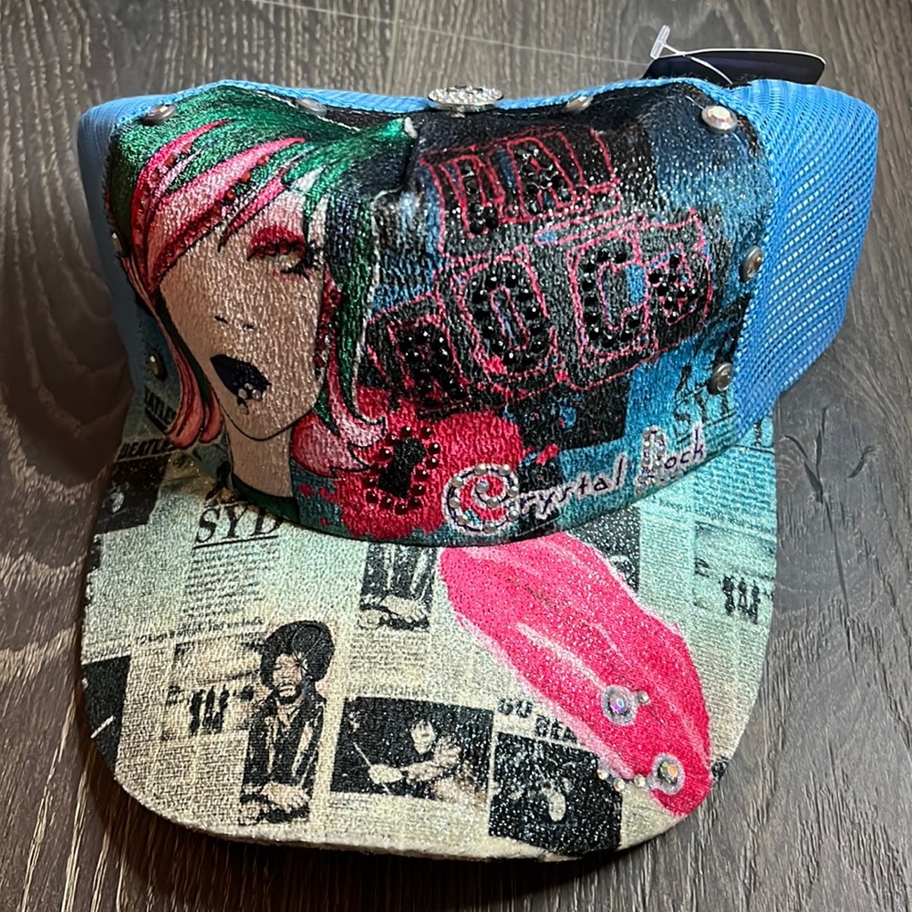 Crystal rock newspaper girl baseball cap